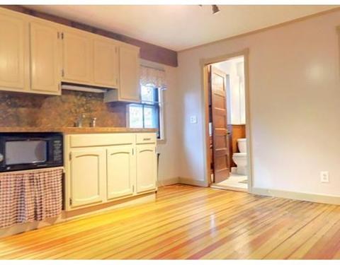 4 Gilmore St, Chicopee, MA 01013 photo 2