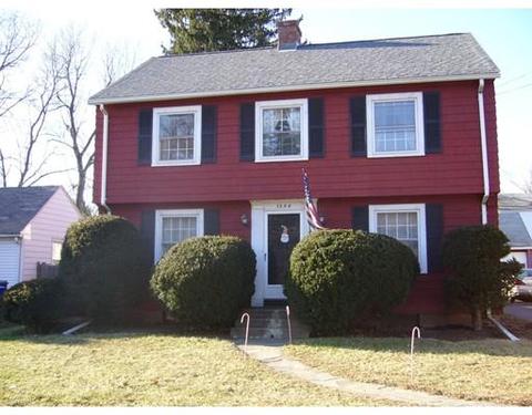 1598 Plumtree Rd, Springfield, MA 01119 photo 1