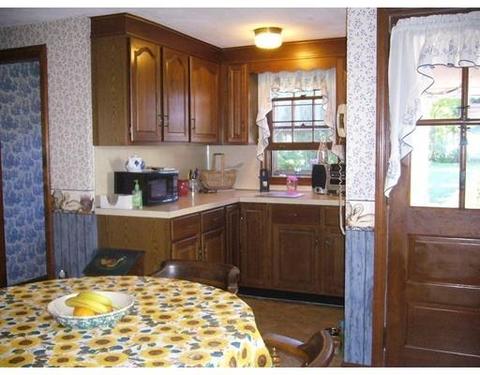 1598 Plumtree Rd, Springfield, MA 01119 photo 17