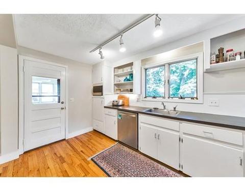 253 Trafton Rd, Springfield, MA 01108 photo 6