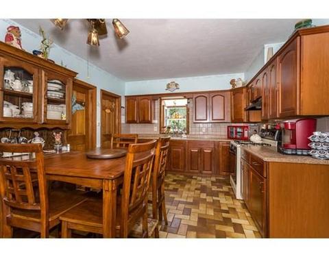 29 Manitou Rd, Canton, MA 02021 photo 3