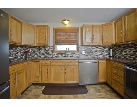 50 Herbert Ave, Springfield, MA 01119 photo 6