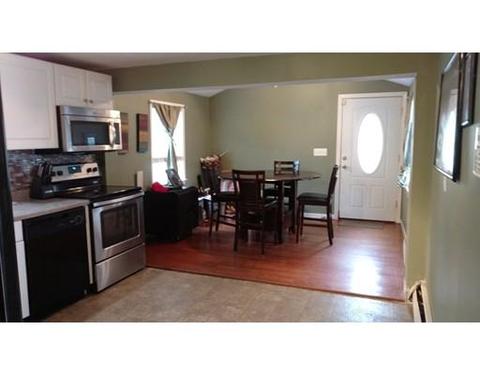 76 Gardens Dr, Springfield, MA 01119 photo 5