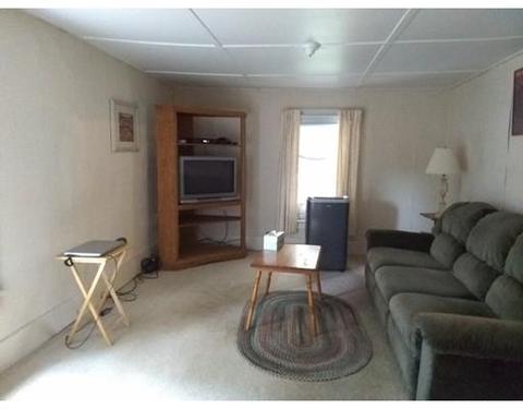 121 Bourne St, Palmer, MA 01080 photo 7