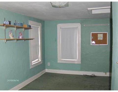 121 Bourne St, Palmer, MA 01080 photo 9