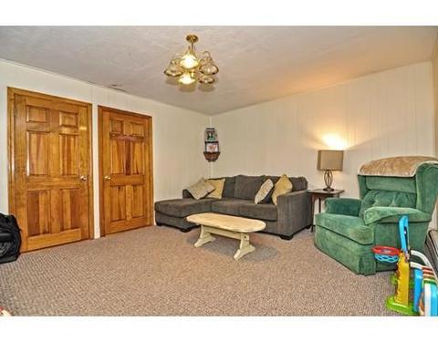 14 E Main St, Middleboro, MA 02346 photo 10