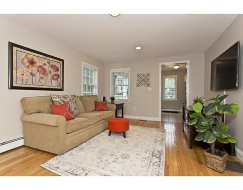 158 Howard St, Reading, MA 01867 photo 6