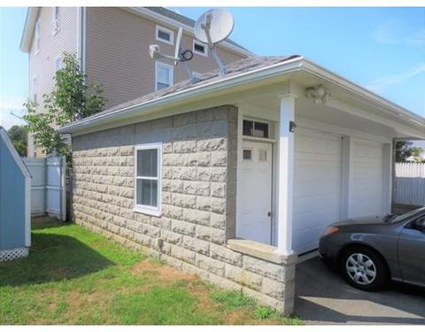 45 Kellogg St, Fall River, MA 02724 photo 2