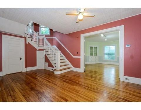 5 Germain St, Worcester, MA 01602 photo 9