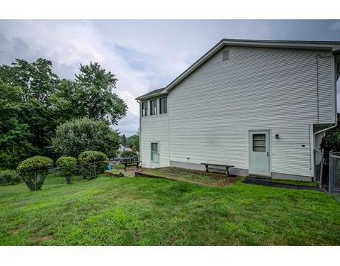 3 Lantern Ln, Methuen, MA 01844 photo 5