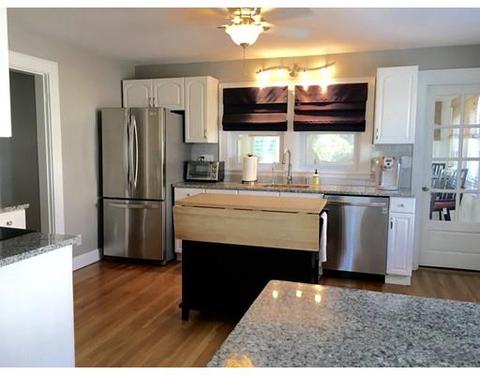 2 Devon Ave, Beverly, MA 01915 photo 3