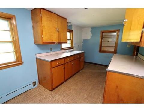 8 Greenwich Plains Rd, Ware, MA 01082 photo 9