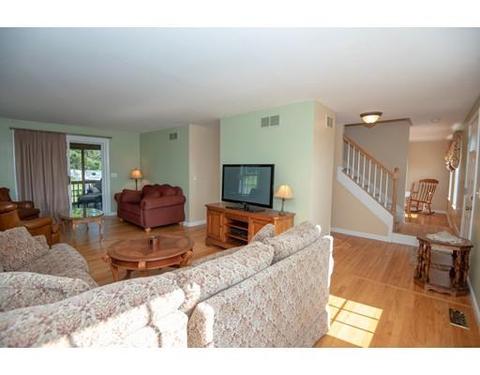 45 Fox Meadow Dr, Worcester, MA 01602 photo 17