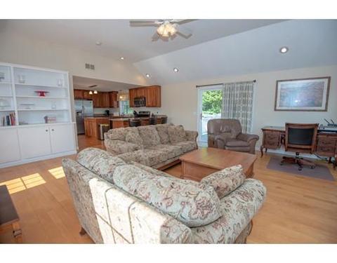 45 Fox Meadow Dr, Worcester, MA 01602 photo 4