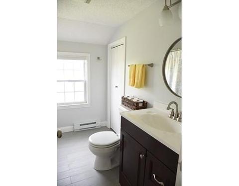136 Oregon St, Springfield, MA 01118 photo 15