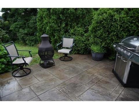 136 Oregon St, Springfield, MA 01118 photo 25