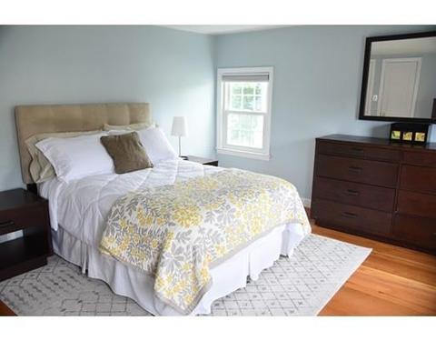 136 Oregon St, Springfield, MA 01118 photo 16