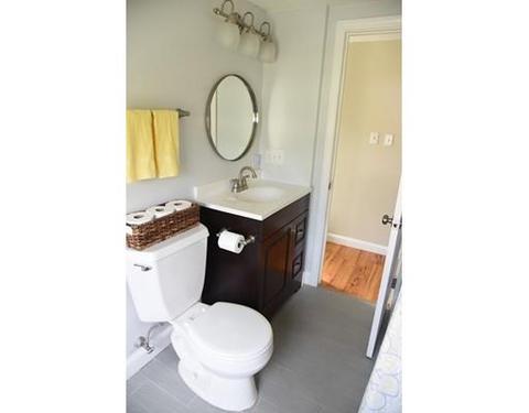 136 Oregon St, Springfield, MA 01118 photo 14