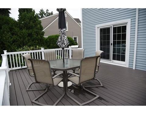 136 Oregon St, Springfield, MA 01118 photo 24