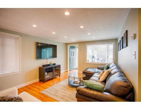 12 Parkview Rd, Everett, MA 02149 photo 6
