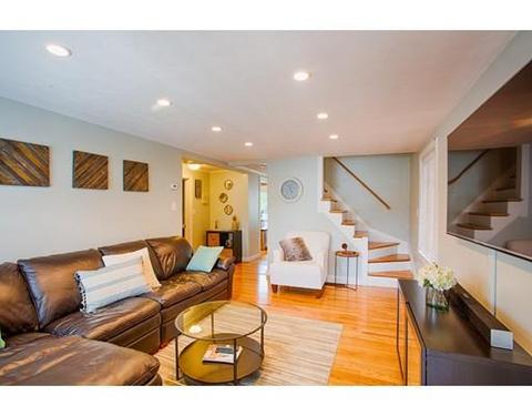 12 Parkview Rd, Everett, MA 02149 photo 7
