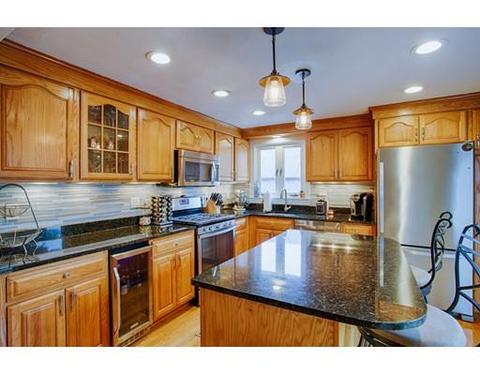 12 Parkview Rd, Everett, MA 02149 photo 3