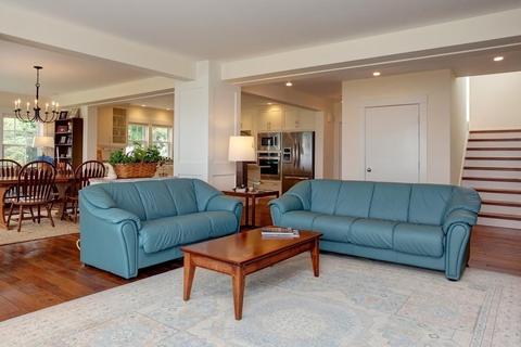 27 Beverly Rd, Pocasset, MA 02559 photo 8