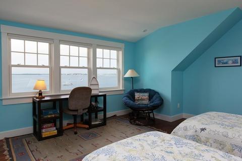 27 Beverly Rd, Pocasset, MA 02559 photo 18