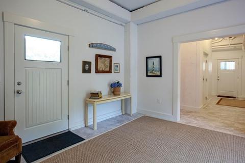 27 Beverly Rd, Pocasset, MA 02559 photo 5