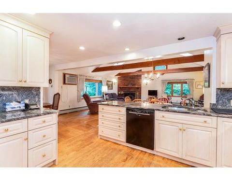 5 Smith Cir, Dedham, MA 02026 photo 21