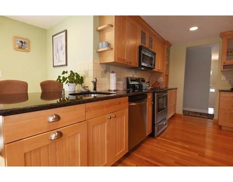 53 Cape Cod Ln, Hanover, MA 02339 photo 4