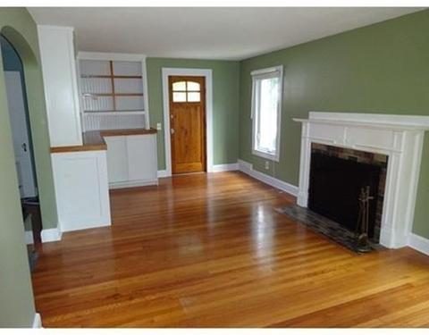 103 Gillette Ave, Springfield, MA 01118 photo 10