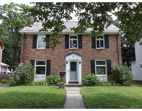 103 Gillette Ave, Springfield, MA 01118 photo 2