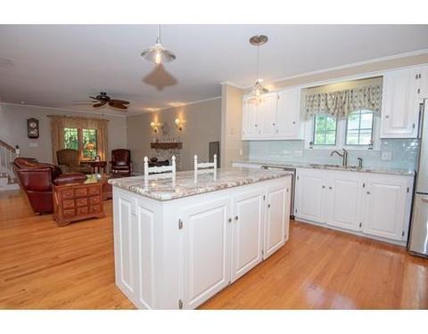 79 Ernest Ave, Worcester, MA 01604 photo 12