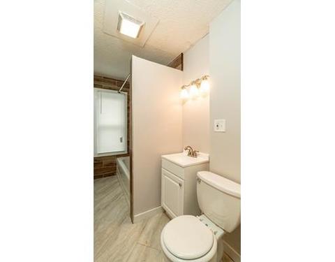 556 Springfield St, Chicopee, MA 01013 photo 10