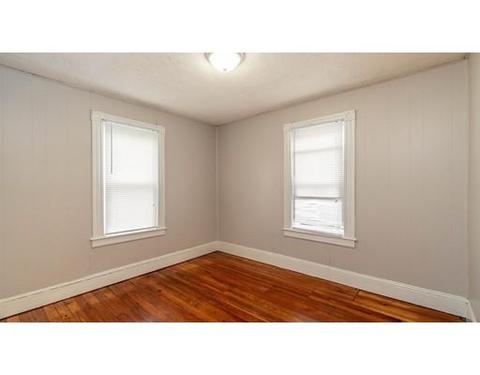 556 Springfield St, Chicopee, MA 01013 photo 8