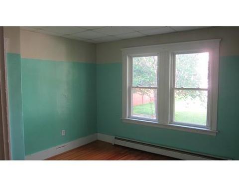 8 Everett St, Lawrence, MA 01843 photo 17
