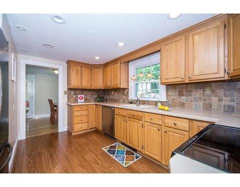 287 West St, Reading, MA 01867 photo 2