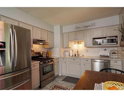 36 Chipmunk Rd, Springfield, MA 01108 photo 7