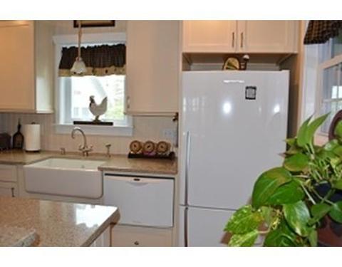 6 Gordon St, West Wareham, MA 02576 photo 5