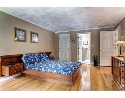 4 Maple Tree Ln, Franklin, MA 02038 photo 21