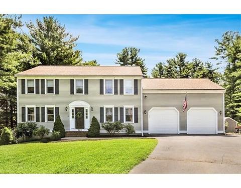 225 Olde Forge Rd, Hanover, MA 02339 photo 2