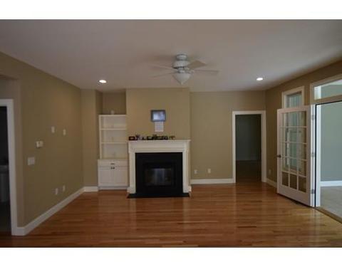 359 Main St #25B, Easthampton, MA 01027 photo 8