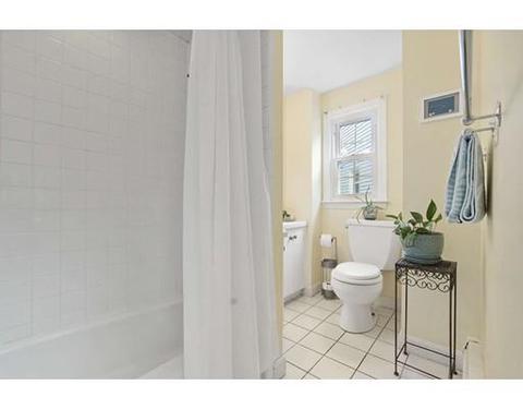 8 Colonial Ct, Marblehead, MA 01945 photo 14