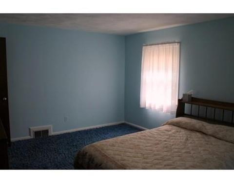 108 Cuff Ave, Springfield, MA 01104 photo 9