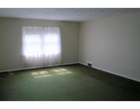 108 Cuff Ave, Springfield, MA 01104 photo 6