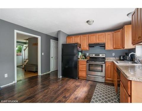 15 Oldham Cir, Mashpee, MA 02649 photo 6