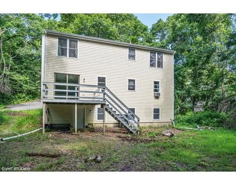 15 Oldham Cir, Mashpee, MA 02649 photo 14