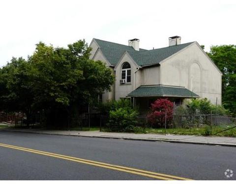 170 Central St, Springfield, MA 01105 photo 2
