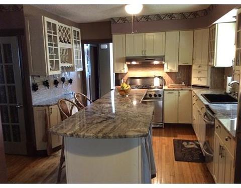 38 Brunswick St, Springfield, MA 01108 photo 5